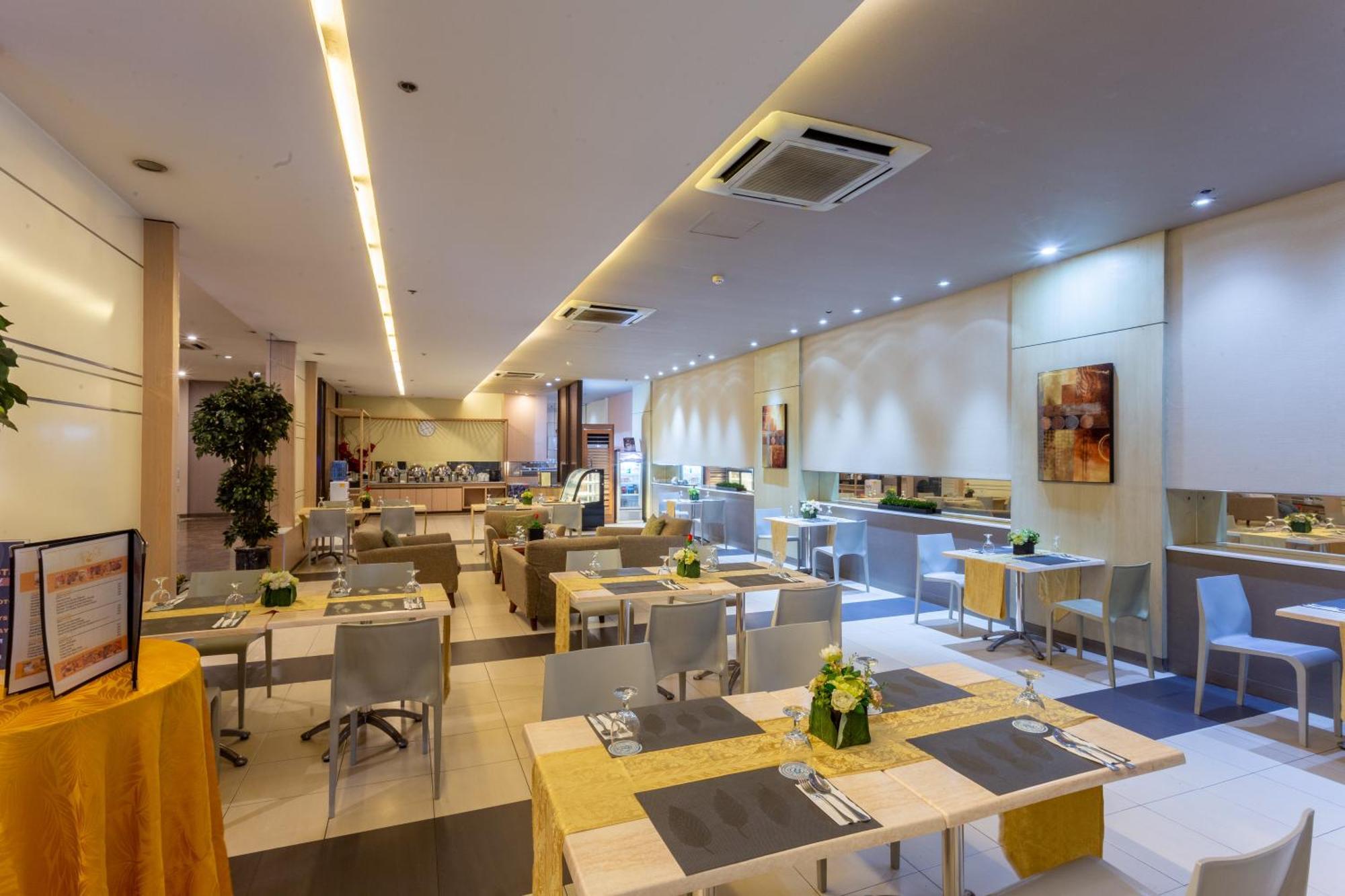 拉布瑞扎酒店 奎松市 外观 照片